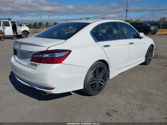 45697835 :رقم المزاد ، 1HGCR2F16HA291187 vin ، 2017 Honda Accord Sport Se مزاد بيع