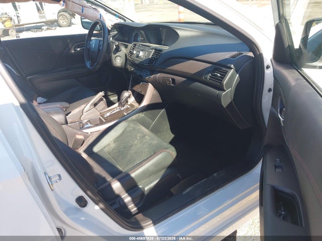 45697835 :رقم المزاد ، 1HGCR2F16HA291187 vin ، 2017 Honda Accord Sport Se مزاد بيع