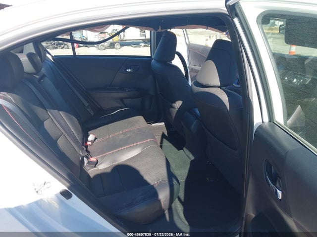 45697835 :رقم المزاد ، 1HGCR2F16HA291187 vin ، 2017 Honda Accord Sport Se مزاد بيع