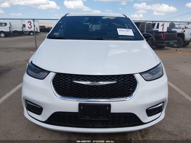 2025 Chrysler Pacifica Select მანქანა იყიდება აუქციონზე, vin: 2C4RC1BG4SR531175, აუქციონის ნომერი: 45697867