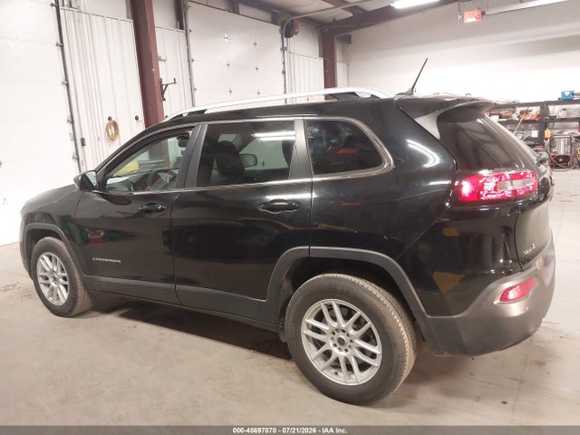 Jeep Cherokee Latitude 4x4 2018 1C4PJMCB2JD528522 Image 17