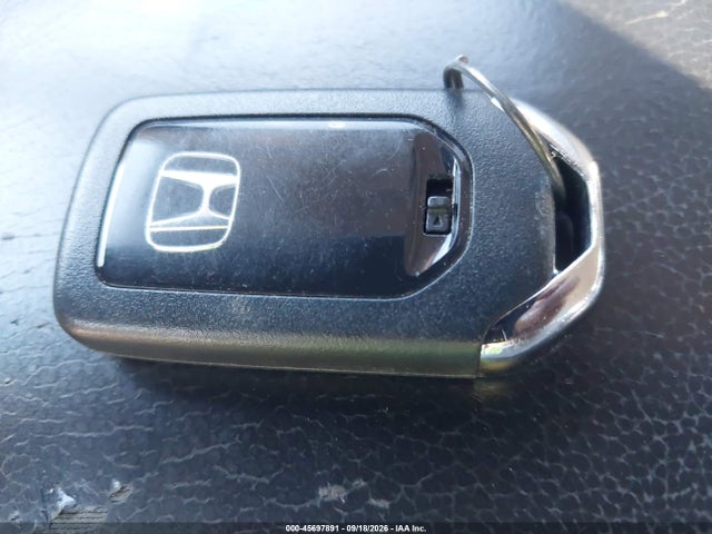 45697891 :رقم المزاد ، 2HKRM3H77GH545916 vin ، 2016 Honda Cr-v Ex-l مزاد بيع