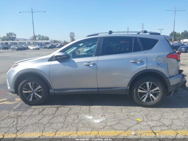 Toyota Rav4 Xle 2017 2T3WFREV8HW345463 Image 14