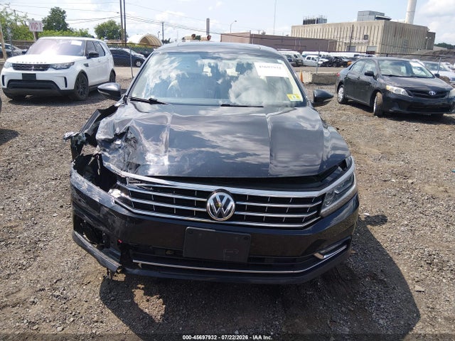 Auction sale of the 2018 Volkswagen Passat 2.0t Se, vin: 1VWBA7A34JC020174, lot number: 45697932