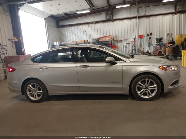 3FA6P0UU0JR271473 Ford Fusion Hybrid S