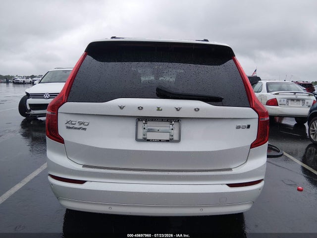 2023 Volvo Xc90 B5 Core მანქანა იყიდება აუქციონზე, vin: YV4L12PV7P1920443, აუქციონის ნომერი: 45697960