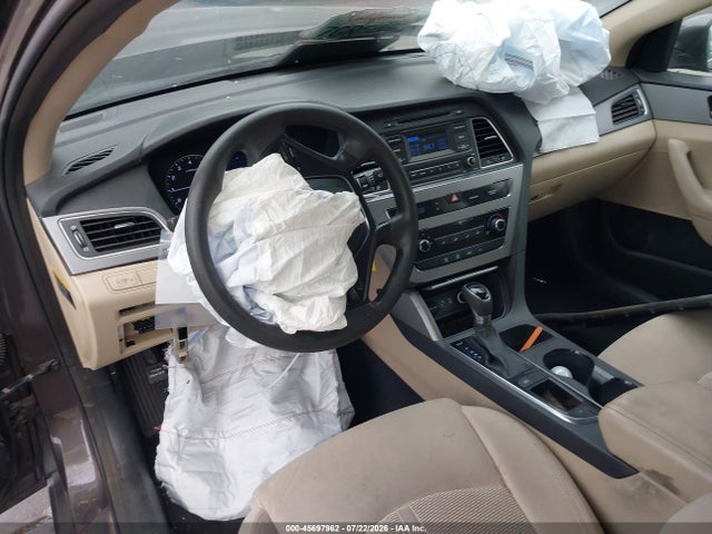 Hyundai SONATA SE 2015 5NPE24AFXFH038048 Image 16