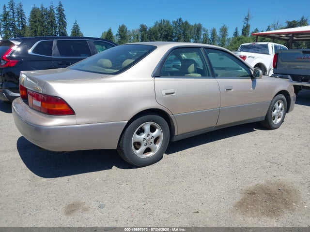Продажа на аукционе авто 1999 Lexus Es 300, vin: JT8BF28G9X0154235, номер лота: 45697972