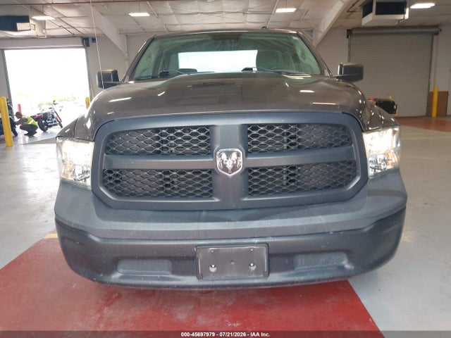 3C6JR6DG9JG255349 RAM 1500 Tradesman 4x2 8&#039; Box