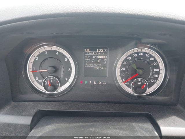 3C6JR6DG9JG255349 RAM 1500 Tradesman 4x2 8&#039; Box