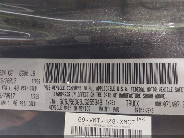 3C6JR6DG9JG255349 RAM 1500 Tradesman 4x2 8&#039; Box