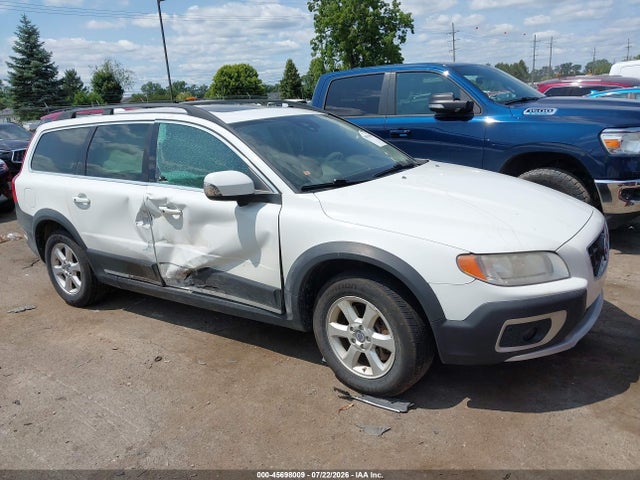 Продаж на аукціоні авто 2012 Volvo Xc70 3.2l Premier, vin: YV4952BL2C1125797, номер лоту: 45698009