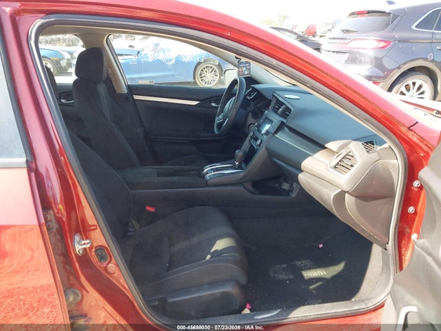 Продажа на аукционе авто 2019 Honda Civic Lx, vin: 19XFC2F69KE051080, номер лота: 45698030