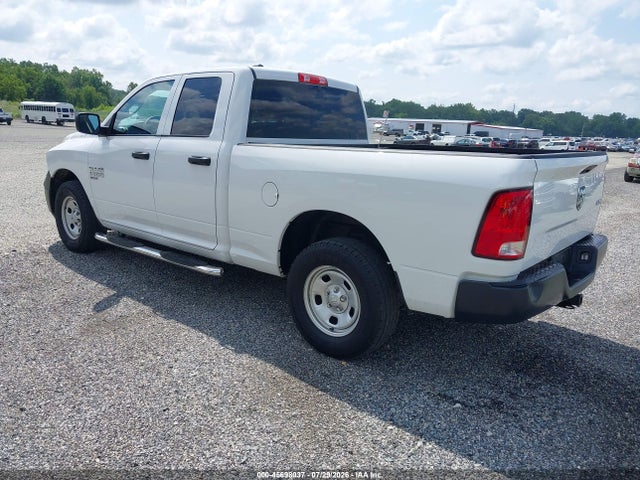 45698037 :رقم المزاد ، 1C6RR7FG5NS172635 vin ، 2022 Ram 1500 Classic Tradesman  4x4 6'4 Box مزاد بيع