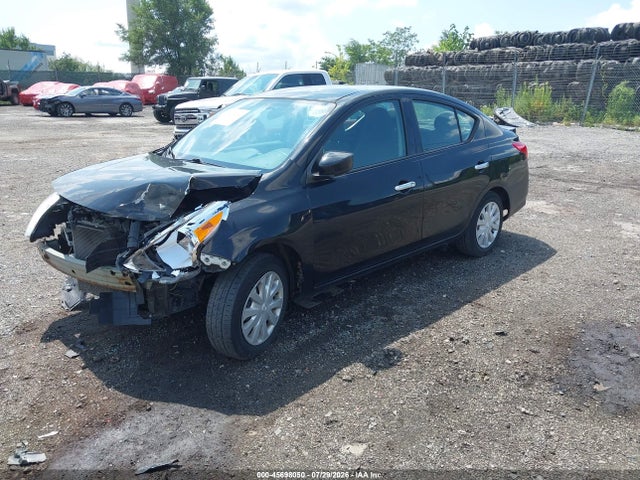 Nissan Versa 2016 3N1CN7AP9GL811461 Image 2