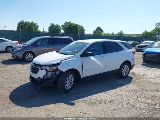Chevrolet EQUINOX LS 2019 2GNAXHEV1K6237276 Image 2