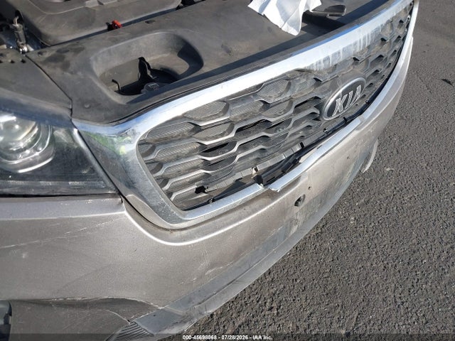 KIA Sorento 2.4l L 2019 5XYPG4A37KG529176 Image 17