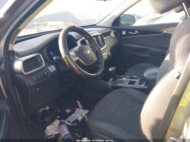 KIA Sorento 2.4l L 2019 5XYPG4A37KG529176 Image 8