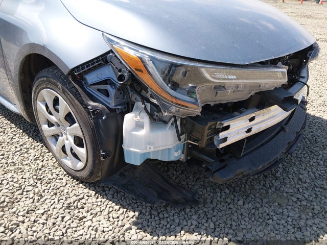 Toyota COROLLA LE 2022 5YFEPMAE9NP325794 Image 18