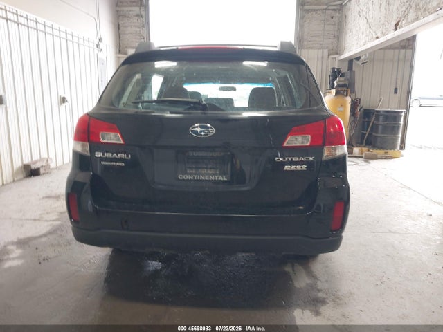 45698083 :رقم المزاد ، 4S4BRBAC0E3298604 vin ، 2014 Subaru Outback 2.5i مزاد بيع