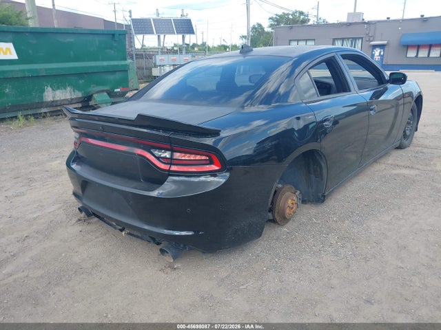 Продаж на аукціоні авто 2015 Dodge Charger Road/track, vin: 2C3CDXCT5FH729166, номер лоту: 45698087