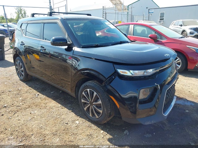 Продаж на аукціоні авто 2021 Kia Soul Lx, vin: KNDJ23AU7M7760988, номер лоту: 45698097