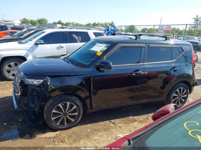 Продаж на аукціоні авто 2021 Kia Soul Lx, vin: KNDJ23AU7M7760988, номер лоту: 45698097