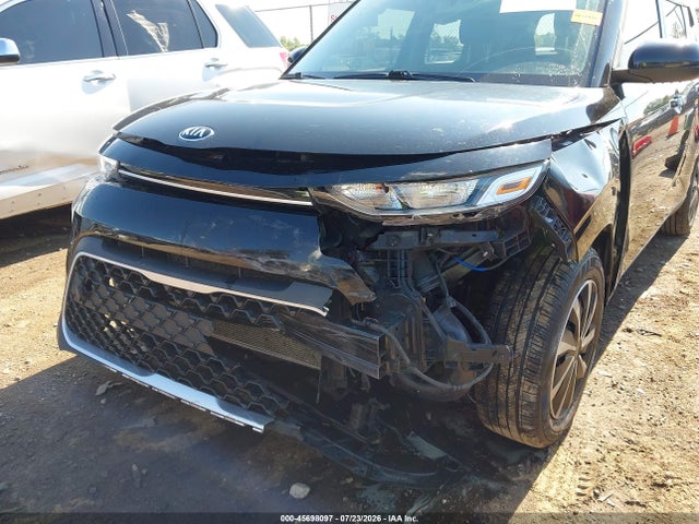 Продаж на аукціоні авто 2021 Kia Soul Lx, vin: KNDJ23AU7M7760988, номер лоту: 45698097