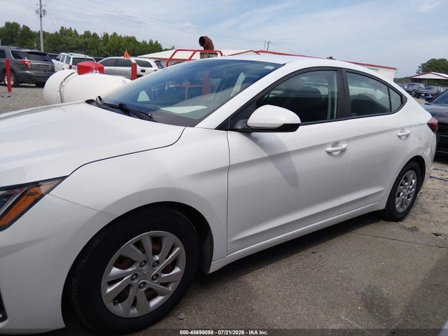 Hyundai ELANTRA SE 2020 5NPD74LF4LH610219 Image 16