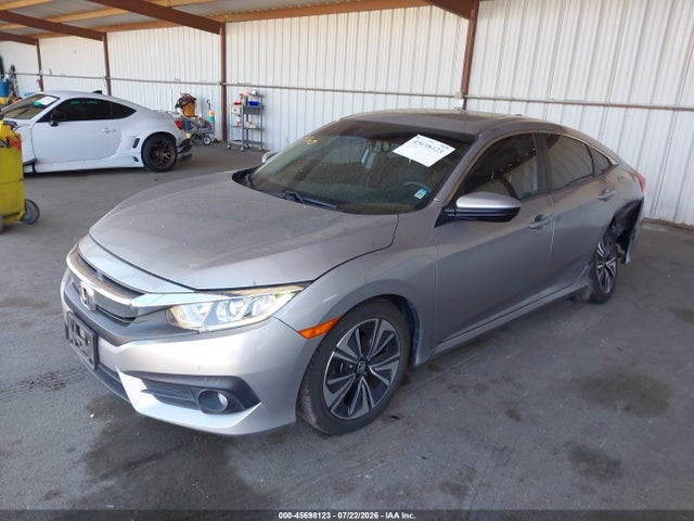 45698123 :رقم المزاد ، JHMFC1F74JX008458 vin ، 2018 Honda Civic Ex-l مزاد بيع