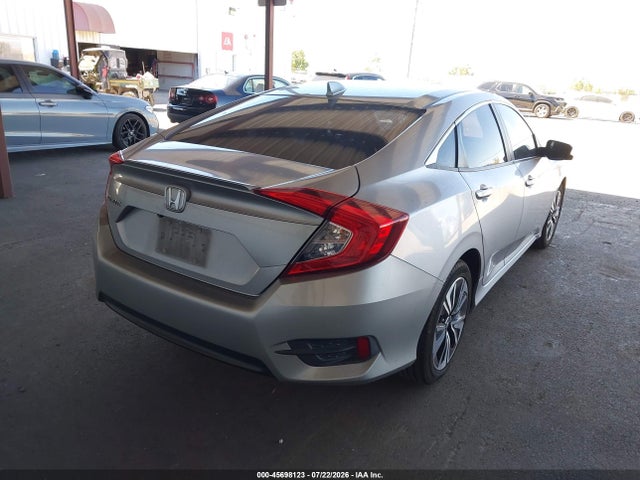 45698123 :رقم المزاد ، JHMFC1F74JX008458 vin ، 2018 Honda Civic Ex-l مزاد بيع