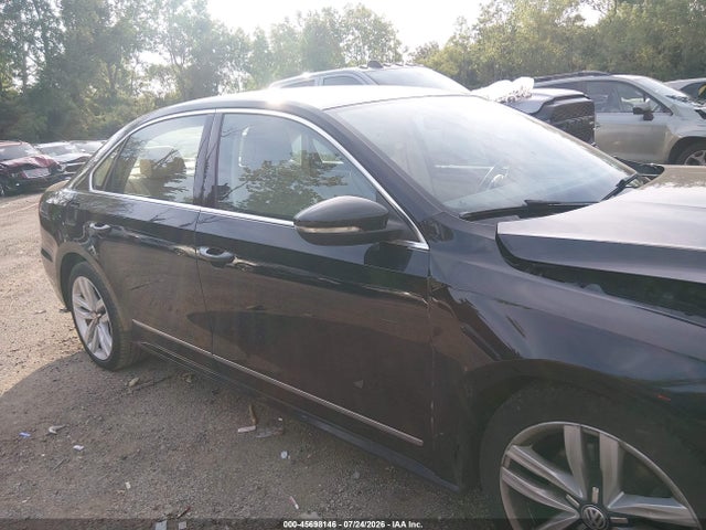 Продажа на аукционе авто 2017 Volkswagen Passat 1.8t Se, vin: 1VWGT7A34HC058854, номер лота: 45698146