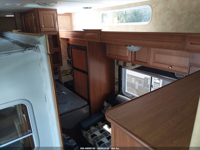 Продажа на аукционе авто 2009 Heartland Travel Trlr, vin: 5SFGF40379E050759, номер лота: 45698158