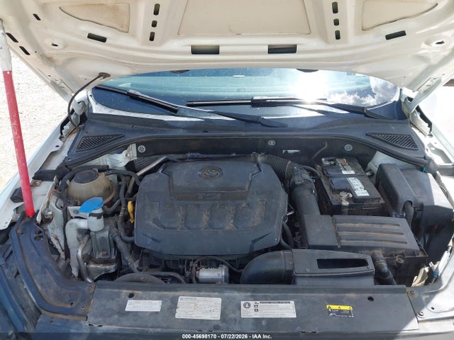 45698170 :رقم المزاد ، 1VWAA7A37JC014512 vin ، 2018 Volkswagen Passat 2.0t R-line/2.0t S مزاد بيع