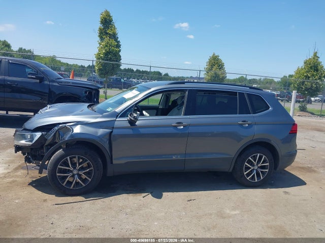 Продажа на аукционе авто 2019 Volkswagen Tiguan 2.0t Se/2.0t Sel/2.0t Sel R-line/2.0t Sel R-line Black, vin: 3VV2B7AX1KM120088, номер лота: 45698185
