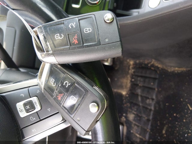 Продажа на аукционе авто 2015 Volkswagen Golf Gti 2.0t Se 4-door, vin: 3VW4T7AU6FM012403, номер лота: 45698188