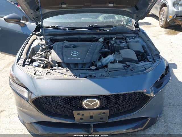 Продажа на аукционе авто 2021 Mazda Mazda3 Premium, vin: JM1BPBML4M1303044, номер лота: 45698198