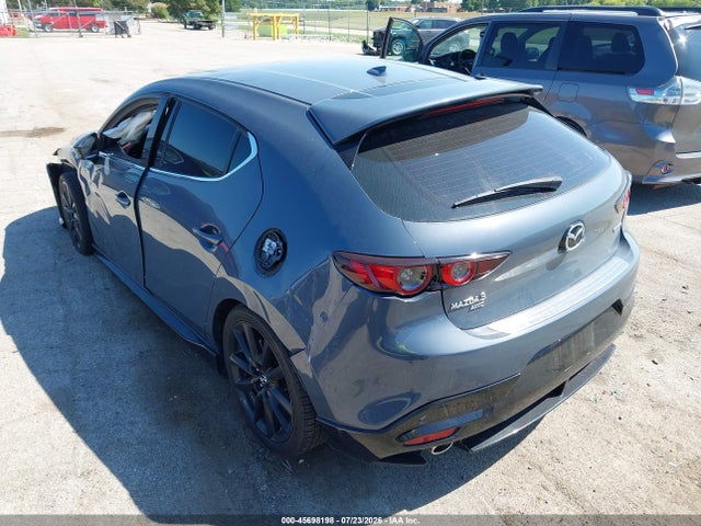 Продажа на аукционе авто 2021 Mazda Mazda3 Premium, vin: JM1BPBML4M1303044, номер лота: 45698198