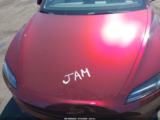 Tesla Model 3 Performance All-wheel Drive 2024 5YJ3E1ET2RF770738 Image 10
