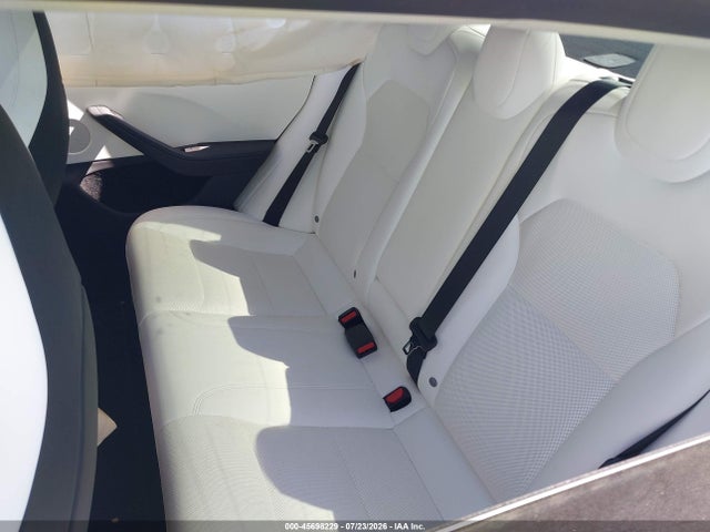 Tesla Model 3 Performance All-wheel Drive 2024 5YJ3E1ET2RF770738 Image 8