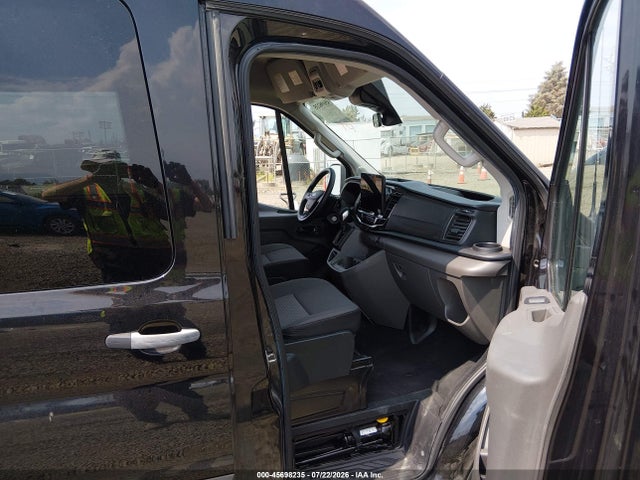 1FDAX2C83RKA16042 Ford Transit-350 Passenger Van Xlt