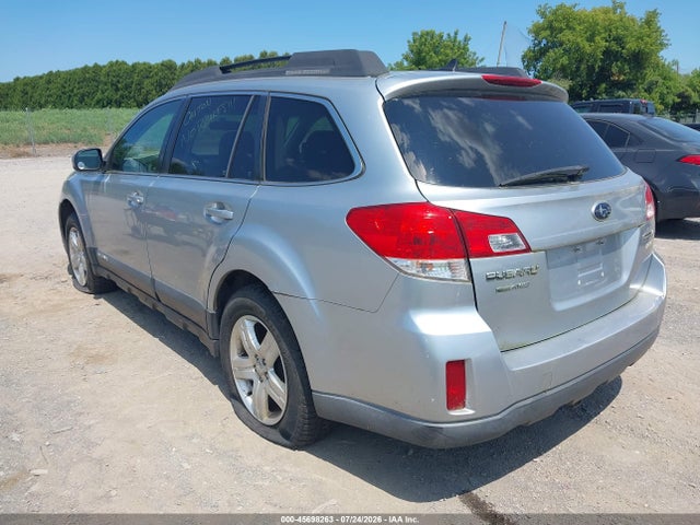 45698263 :رقم المزاد ، 4S4BRBJC4C3255607 vin ، 2012 Subaru Outback 2.5i Limited مزاد بيع
