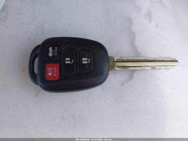 45698268 :رقم المزاد ، 5YFBURHE3EP064130 vin ، 2014 Toyota Corolla S Plus مزاد بيع