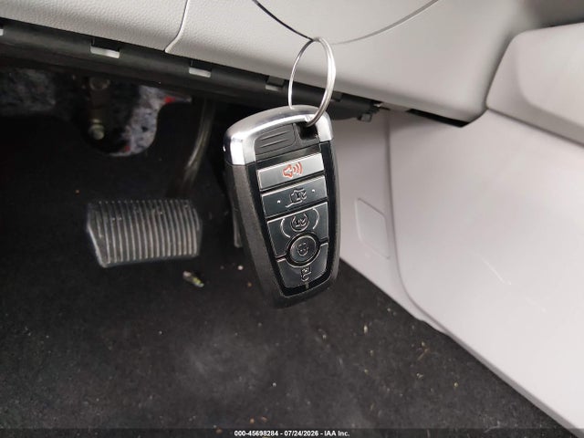 45698284 :رقم المزاد ، 1FMCU9JA3RUB28750 vin ، 2024 Ford Escape Platinum مزاد بيع