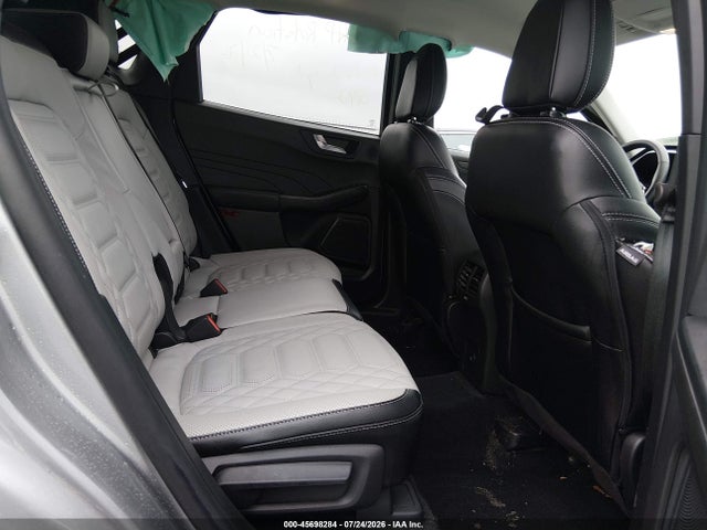 45698284 :رقم المزاد ، 1FMCU9JA3RUB28750 vin ، 2024 Ford Escape Platinum مزاد بيع