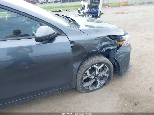 Aukcja sprzedaży 2021 Kia Forte Lxs, vin: 3KPF24AD4ME341637, numer aukcji: 45698307