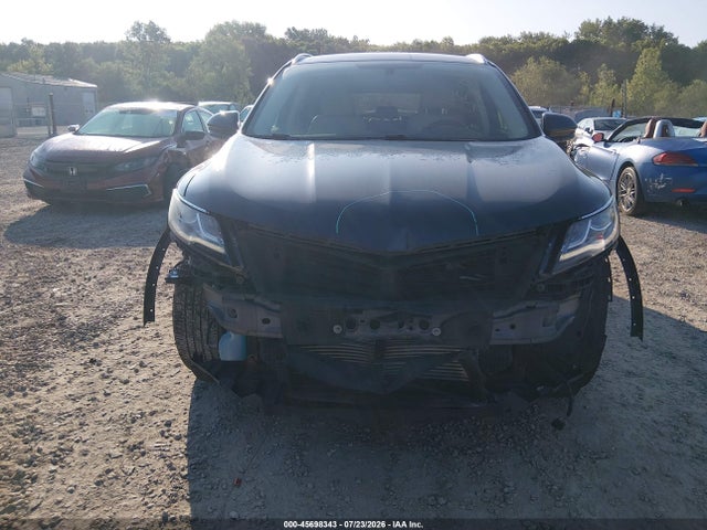 45698343 :رقم المزاد ، 5LMCJ1A9XFUJ10755 vin ، 2015 Lincoln Mkc مزاد بيع