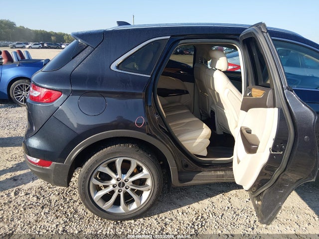 45698343 :رقم المزاد ، 5LMCJ1A9XFUJ10755 vin ، 2015 Lincoln Mkc مزاد بيع