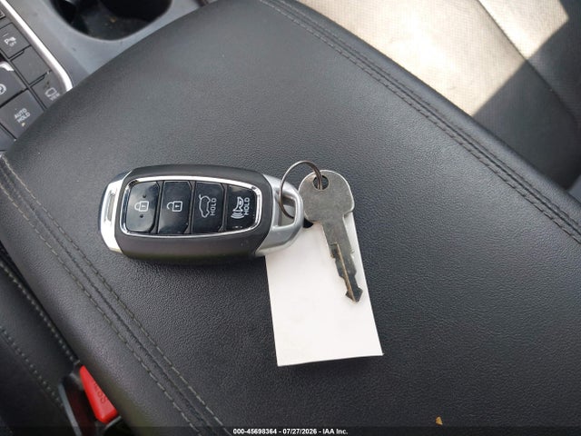 Продажа на аукционе авто 2020 Hyundai Santa Fe Limited, vin: 5NMS5CAD8LH208564, номер лота: 45698364
