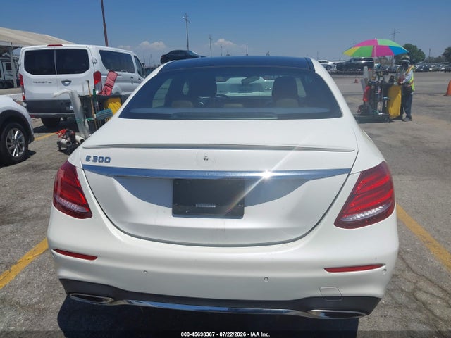Mercedes-Benz E 300 2017 WDDZF4JB9HA220536 Image 16